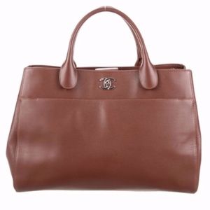 NEW - Chanel Executive Cerf Shopping Tote in Brown